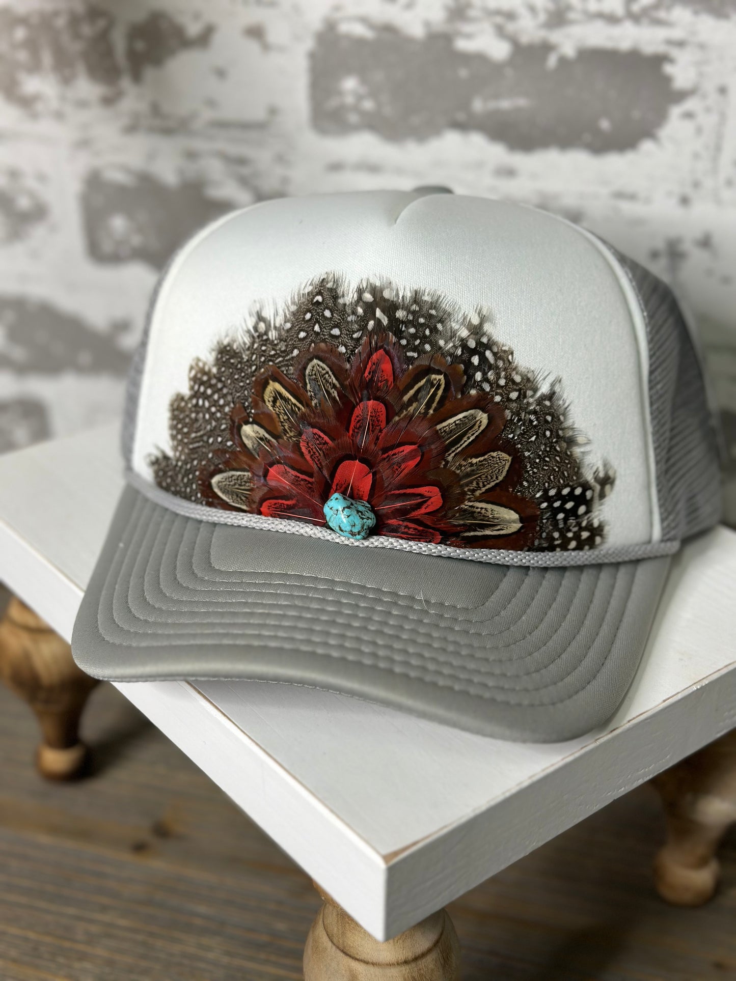 Retro Feather Trucker Hat (grey)