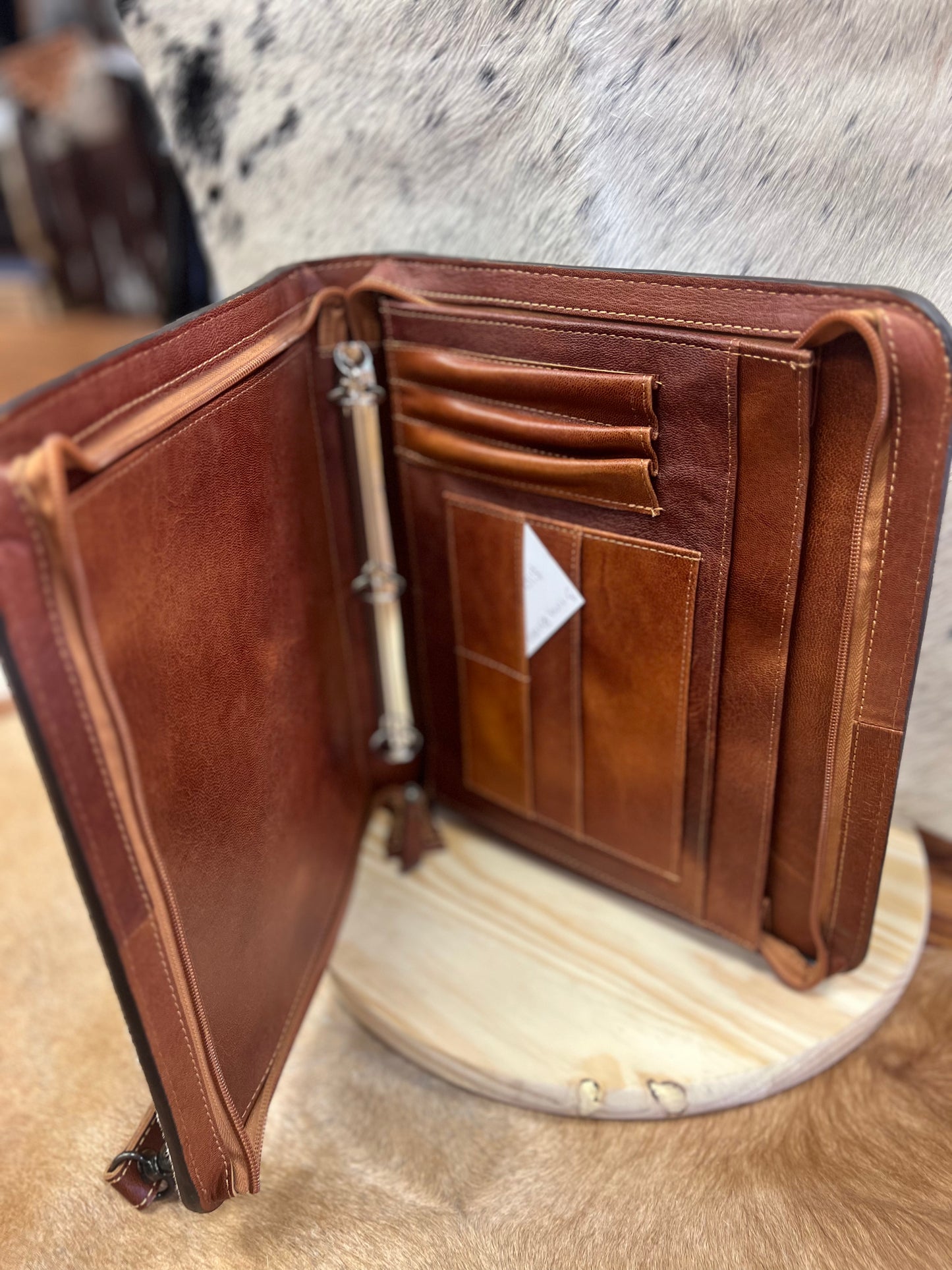 Cowhide 3 Ring Binder w/ Strap
