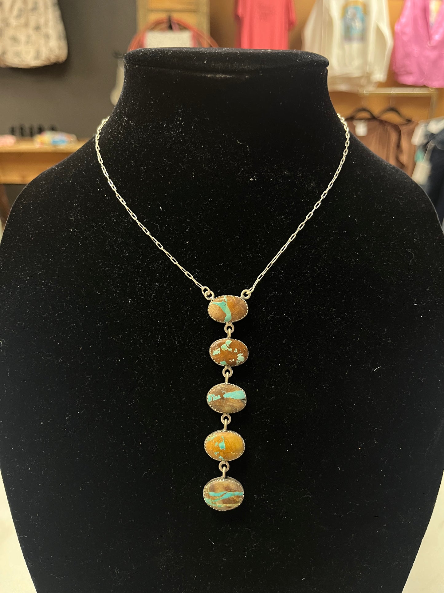 The Annie Necklace