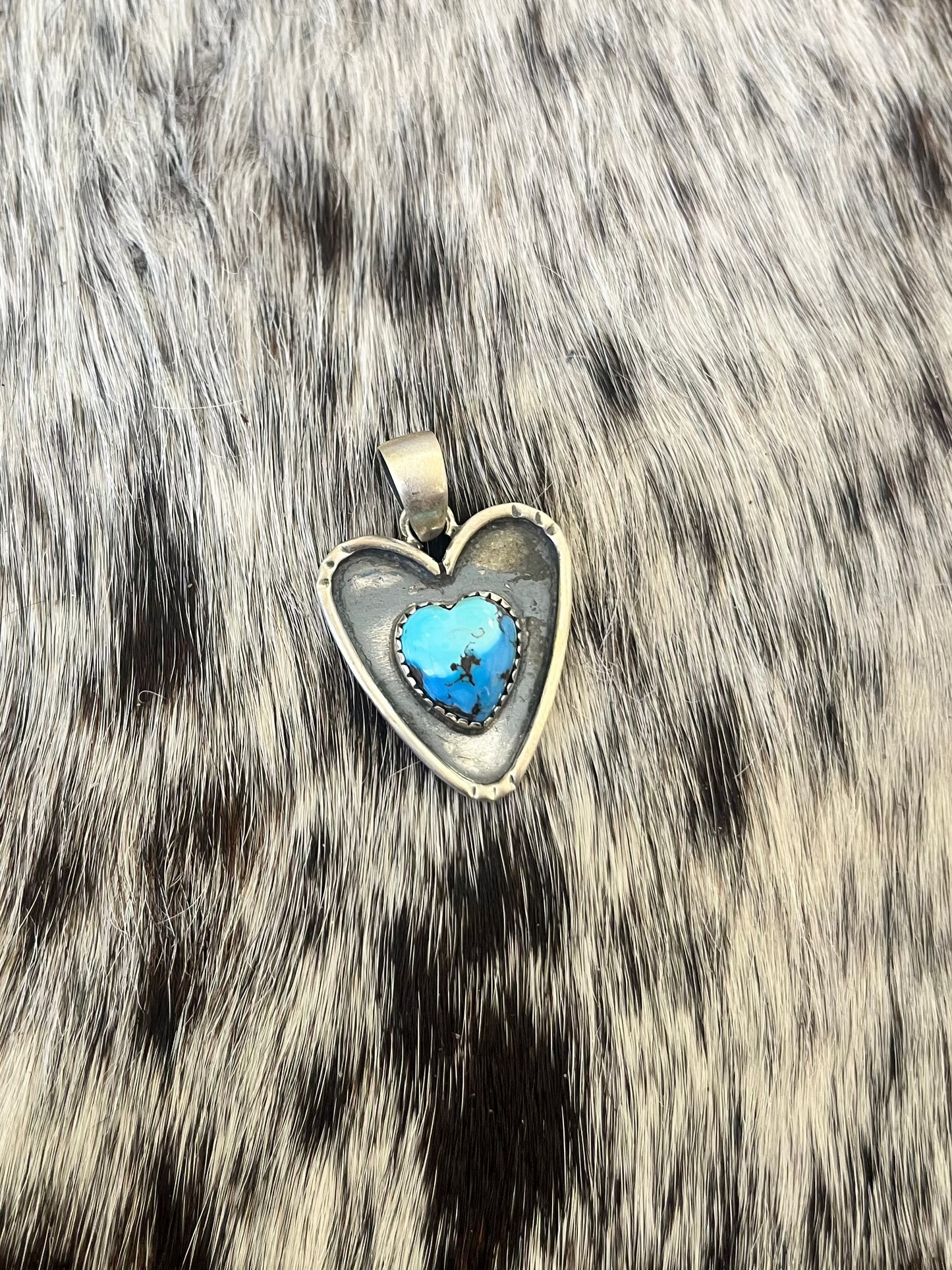 XO Pendant